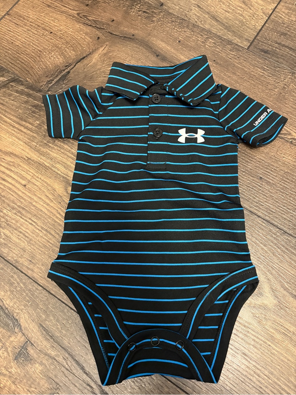 🌴 Under Armour Baby Boy 0–3M Black Blue Striped Polo Bodysuit